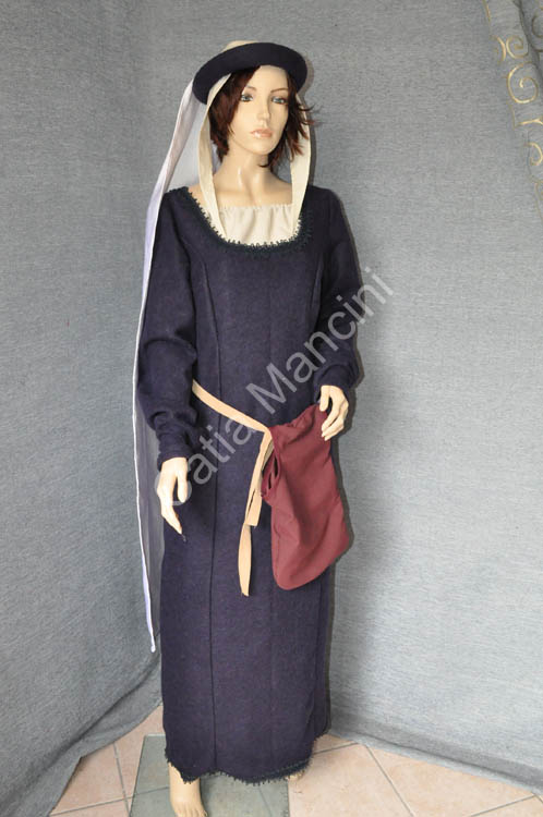 Abito medievale donna (3)