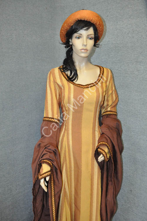 Costume Storico Donna Medioevale (5)