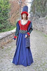 Abiti Storici Donna del Medioevo Vestiti Medievali Costumi 1200 1300 1400  Produzione Vendita Online