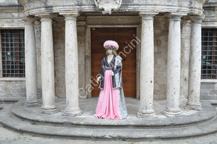 Vestito Dama Medioevo Catia Mancini (16)