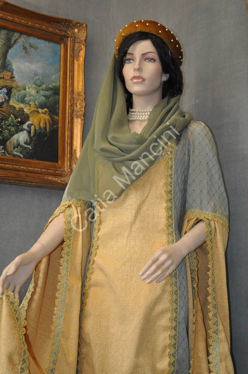 Costume-secolo-xv-donna (11)