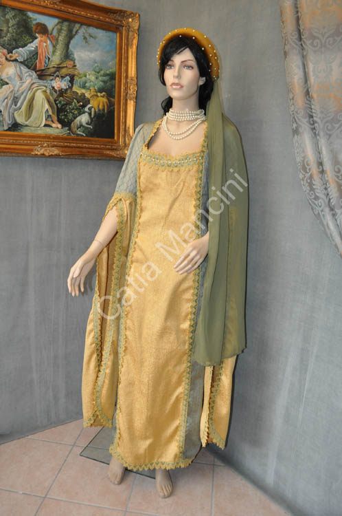 Costume-secolo-xv-donna (6)