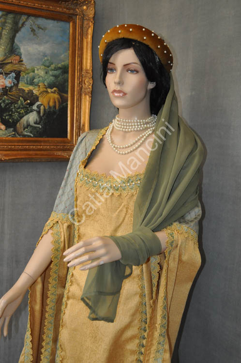 Costume-secolo-xv-donna (7)