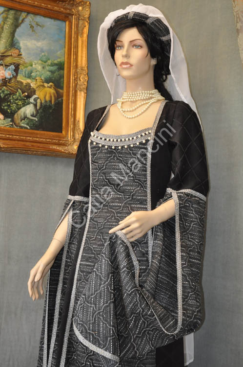 Costume-epoca-medievale (1)