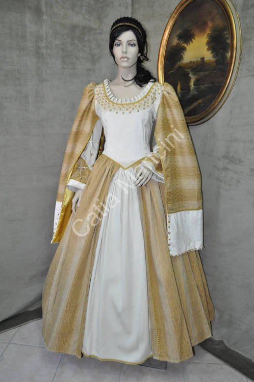 abiti-medievali-donna (2)