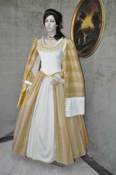 abiti-medievali-donna