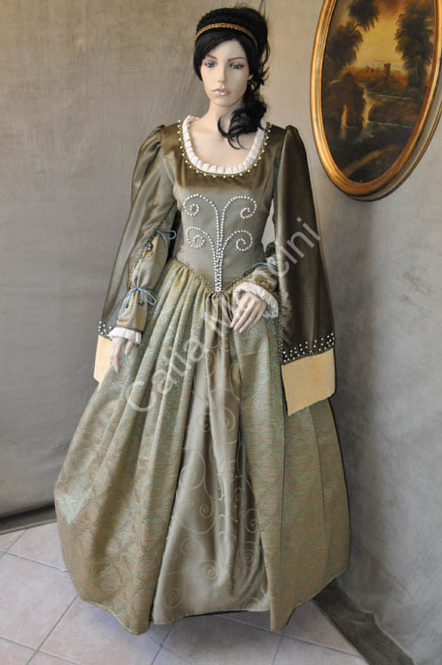 Abito-Donna-Medioevo (11)