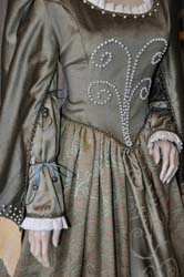 Abito-Donna-Medioevo (8)