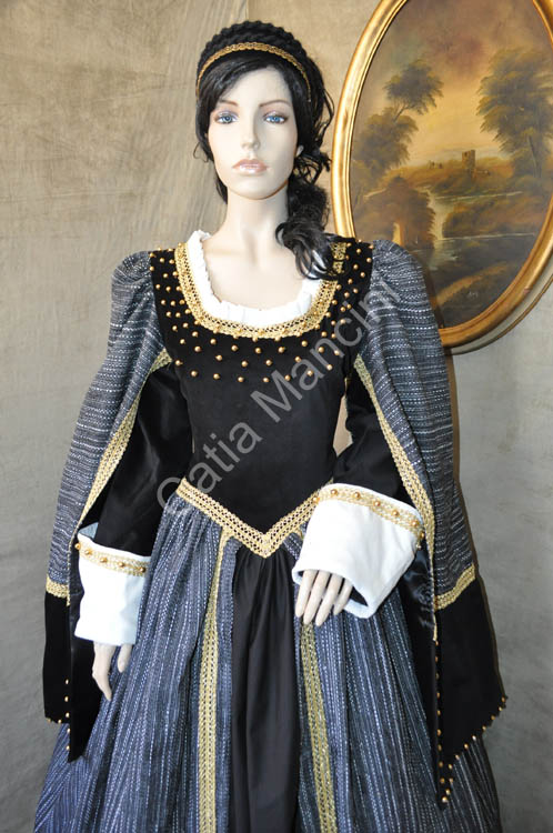 Abbigliamento-Medioevo-Vendita (2)