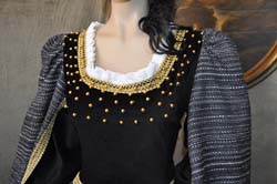 Abbigliamento-Medioevo-Vendita (11)