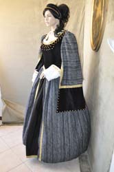 Abbigliamento-Medioevo-Vendita (4)