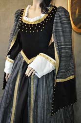 Abbigliamento-Medioevo-Vendita (5)