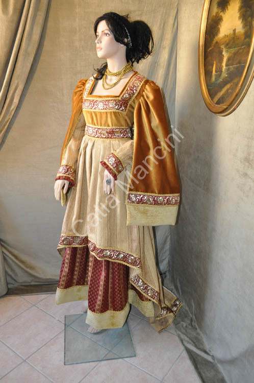 Costume Femminile Medievale (15)