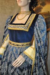 Abbigliamento Donna del Medioevo (10)