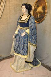 Abbigliamento Donna del Medioevo (11)