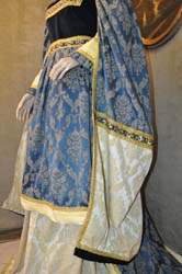 Abbigliamento Donna del Medioevo (14)