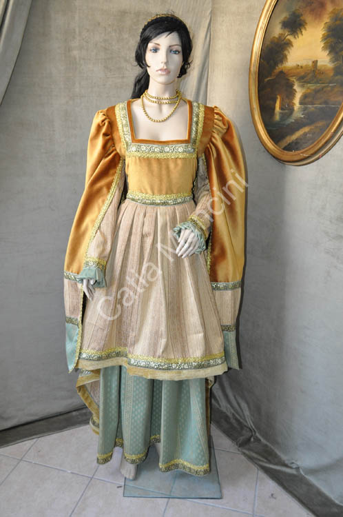 Costumi-Medievali-Donna (1)
