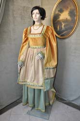Costumi-Medievali-Donna (5)