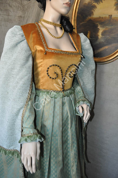 Vestito Donna del Medioevo 1380 (5)