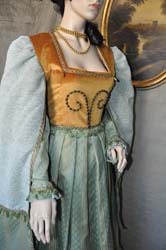 Vestito Donna del Medioevo 1380 (5)