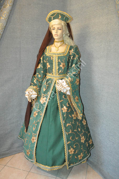 Costume-Medioevale-Donna