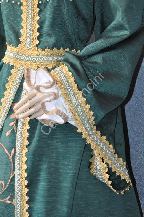 Costume Storico Donna nel medioevo (5)