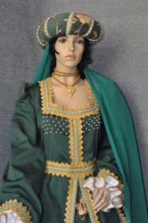 Costume Storico Donna nel medioevo (13)