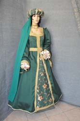 Costume Storico Donna nel medioevo (3)
