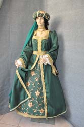 Costume Storico Donna nel medioevo (6)