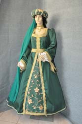 Costume Storico Donna nel medioevo