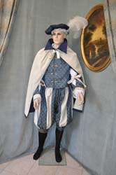 Costume-Storico-del-Cinquecento-1500
