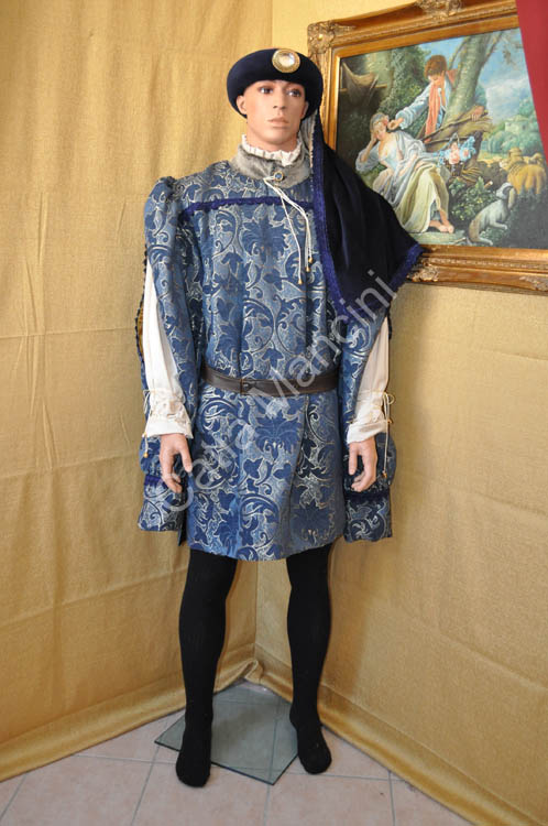 Abito d'epoca costume storico (1)