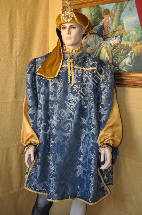 Medieval Dress European Man (2)