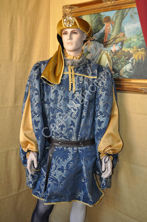 Medieval Dress European Man (3)