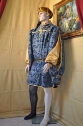 Medieval Dress European Man (13)