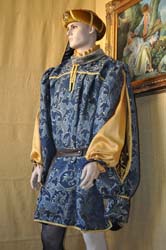 Medieval Dress European Man (14)