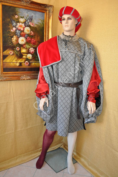 Costume per rappresentazione medievale (15)