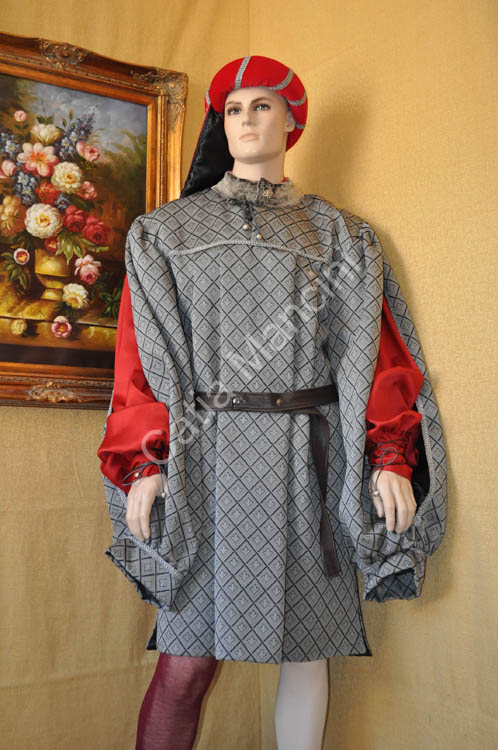 Costume per rappresentazione medievale (17)