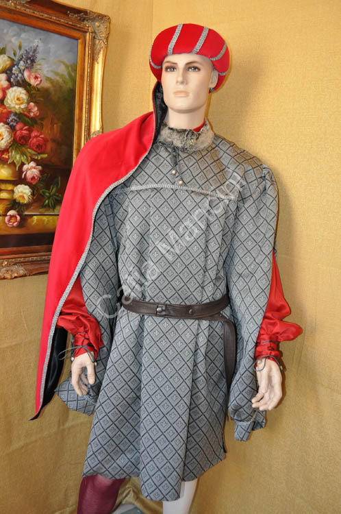 Costume per rappresentazione medievale (4)