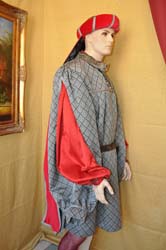 Costume per rappresentazione medievale (8)