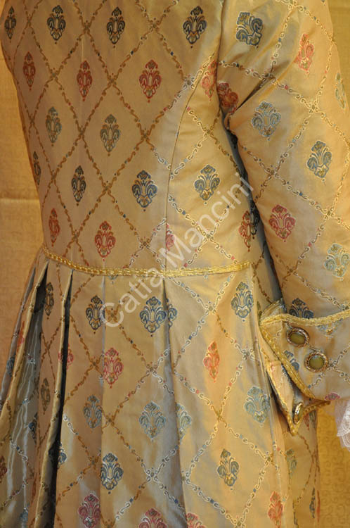 Vestito Maschile del 1735 (11)