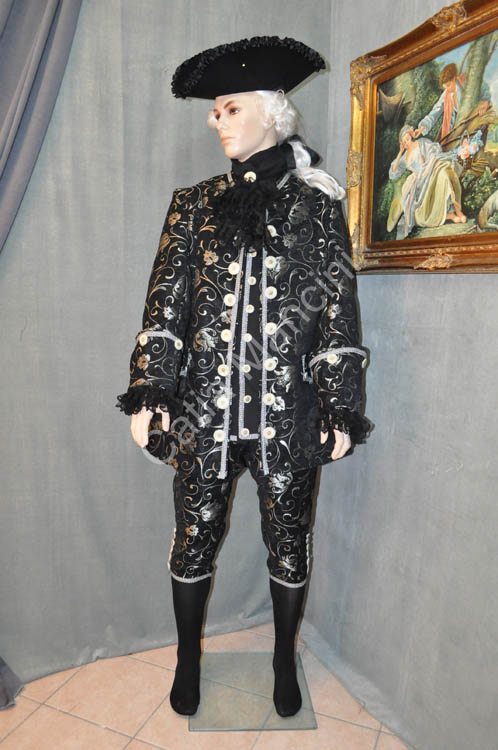 Uomo del Settecento usi e costumi (3)
