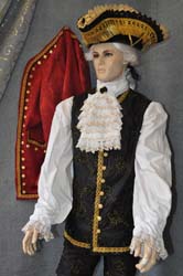 Vestito Maschile Uomo del 1700 (15)