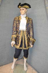 vestito-storico-uomo-1700