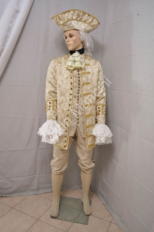 1700 costumes for sale (1)