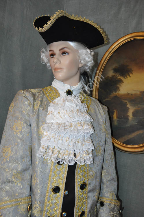 Immagine Costume 1700 (7)