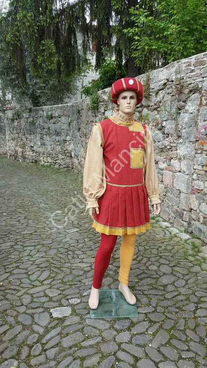 medieval-dress-man (12)