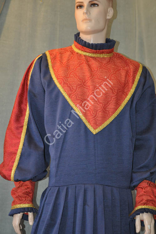 Costume-Storico-per-Rievocazione-Medievale (1)