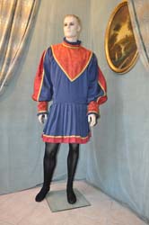 Costume-Storico-per-Rievocazione-Medievale