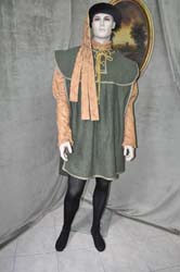 Vestito-Cavaliere-del-Medioevo (15)